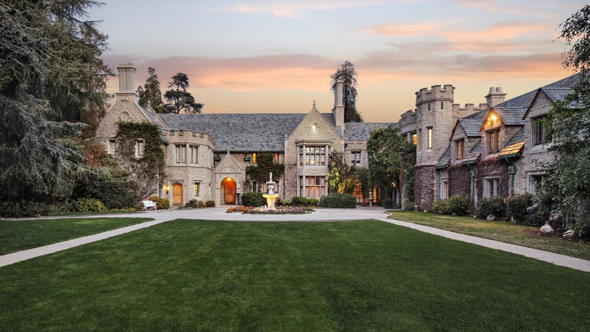 Hugh Hefner's Playboy Mansion was hedonistic headquarters for ...