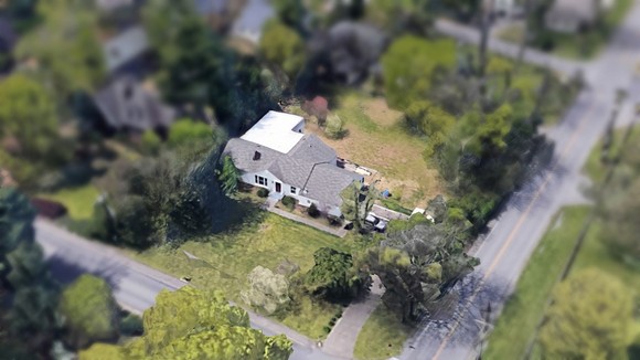 Reese Witherspoon’s Nashville home aerial view showing the $18 million estate grounds and Colonial-style architecture