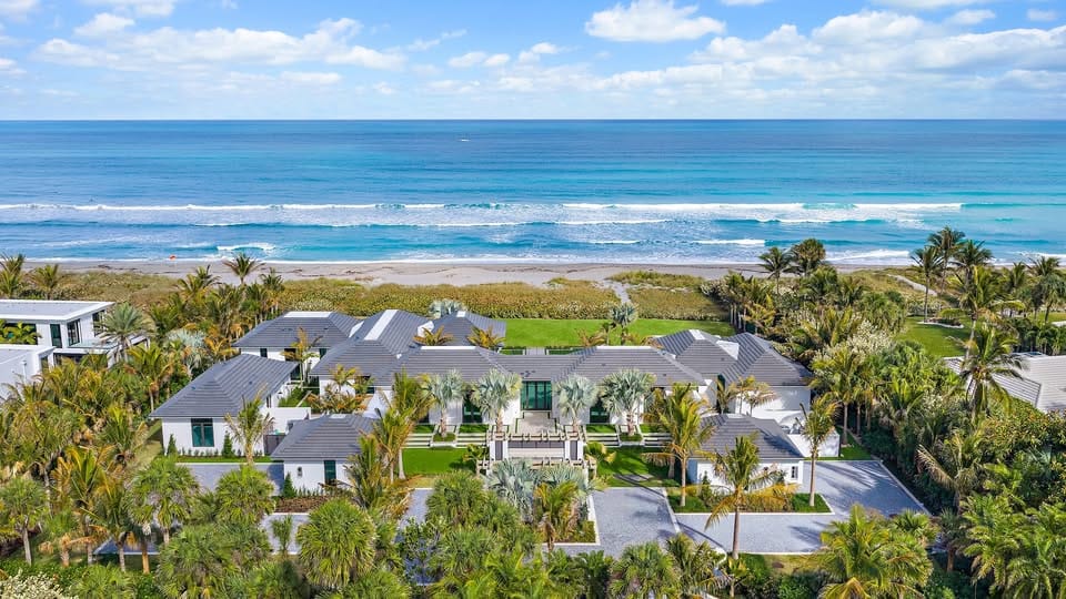 An aerial look at Glenn Beck's modern Jupiter Island estate.